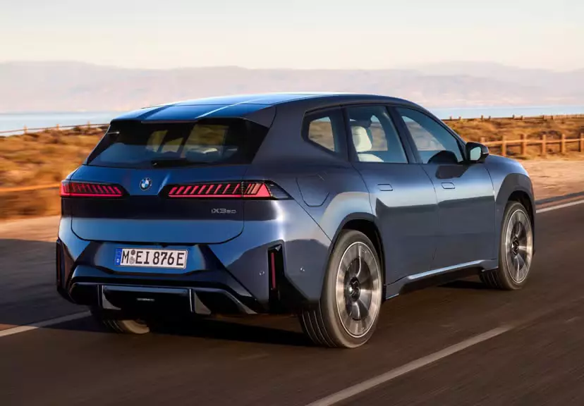 BMW iX3 2027 года