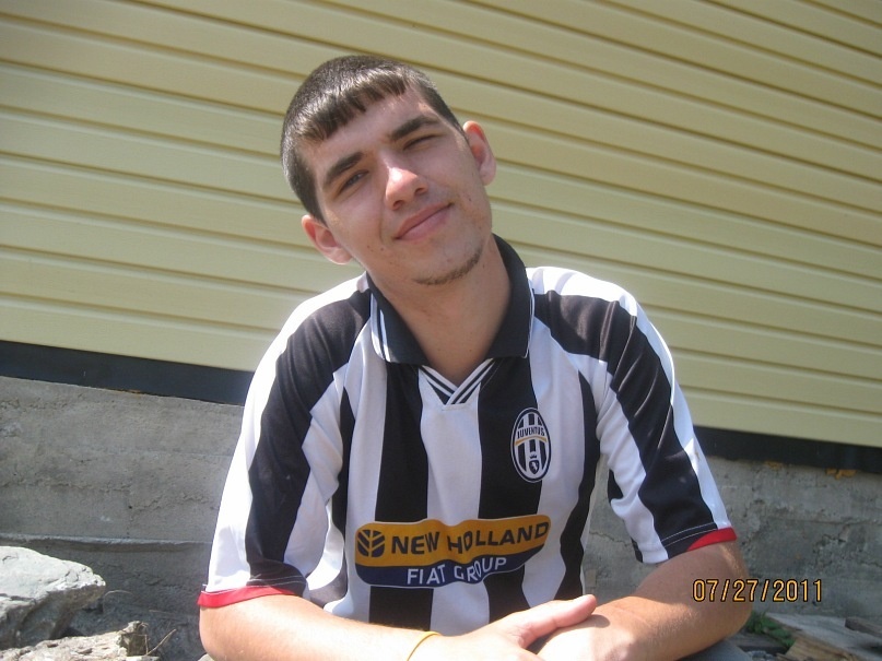 Ахаха, такой смешной я тут)