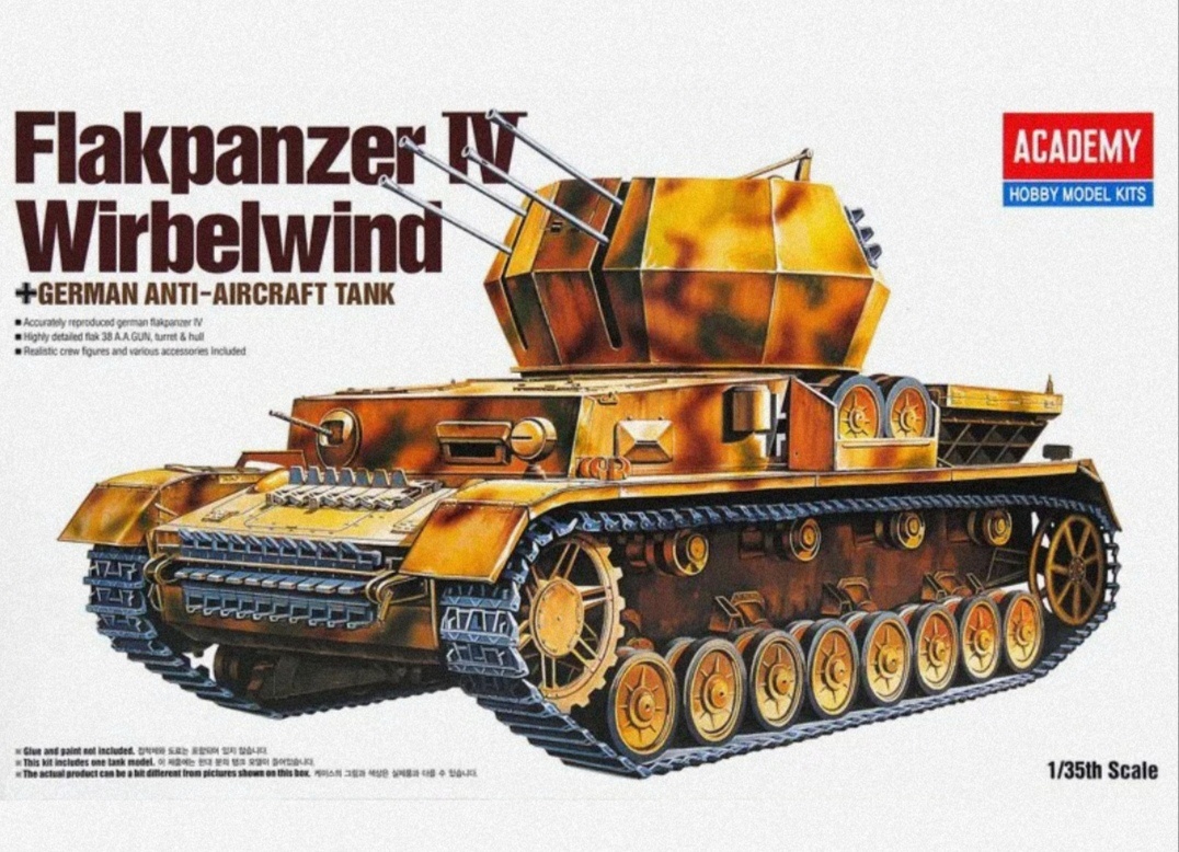 Клеим танчики. 