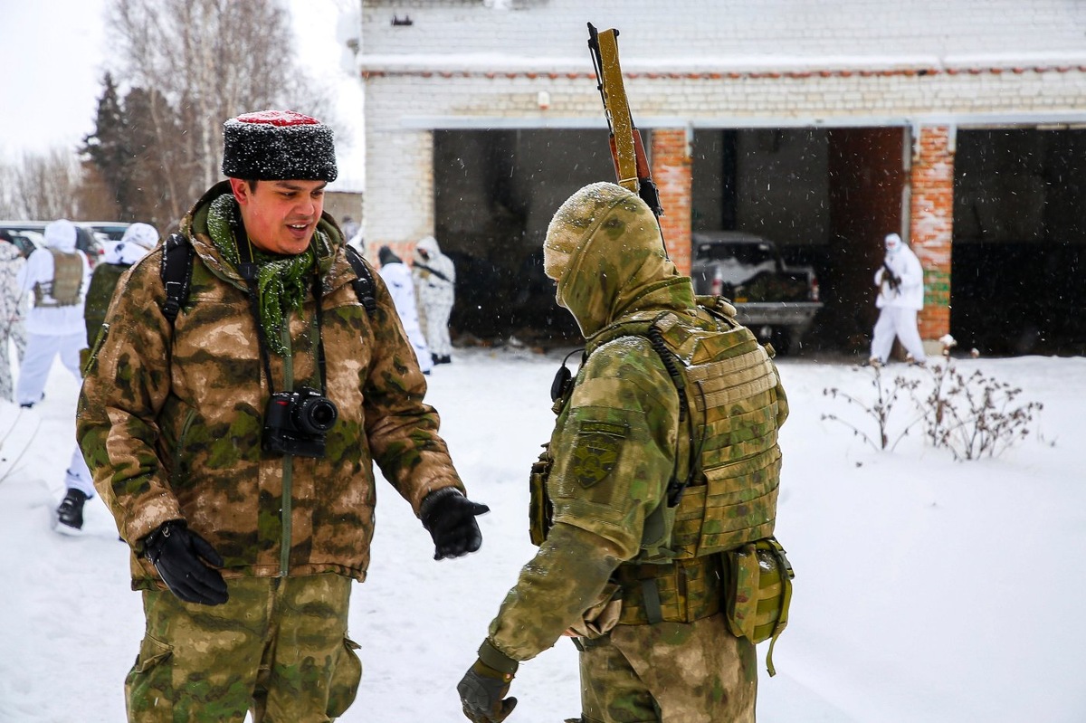   Благодаря помощи народных дружин и казачества в Югре пресечена тысяча правонарушений