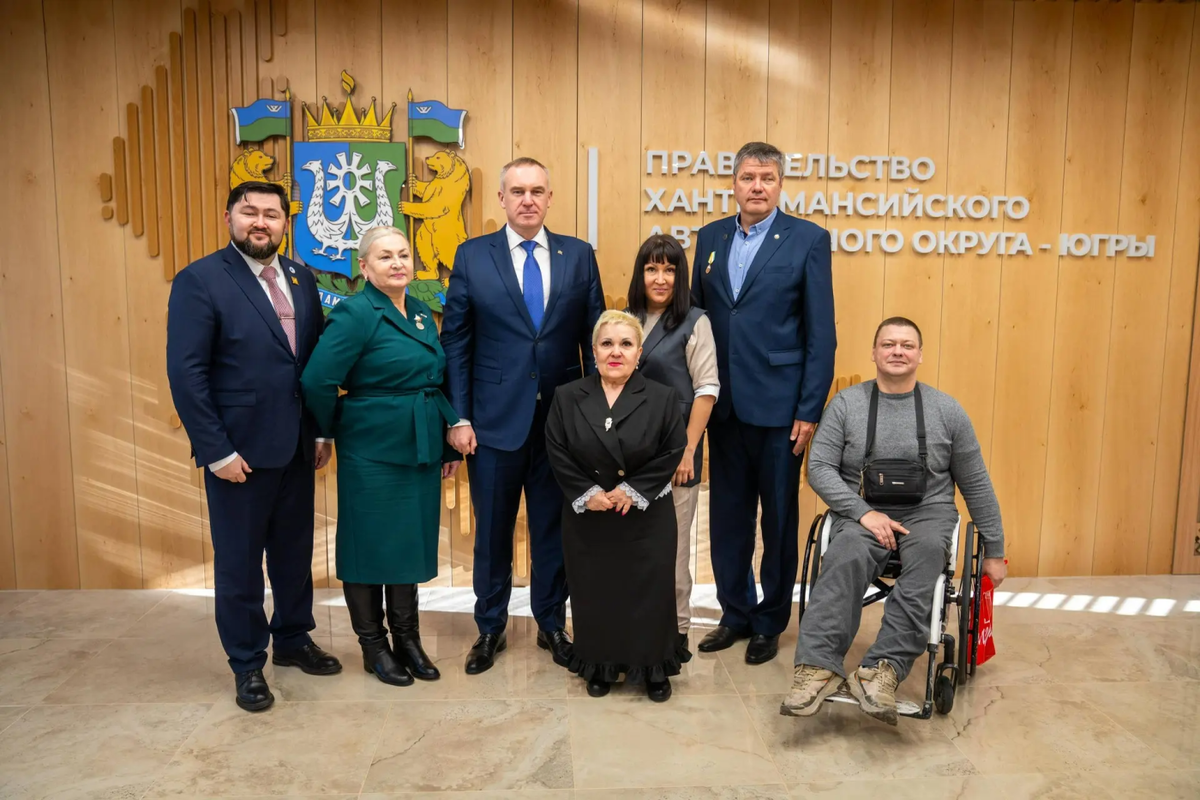    В 2025 году в ХМАО трудоустроили 890 инвалидов на 112 предприятий региона