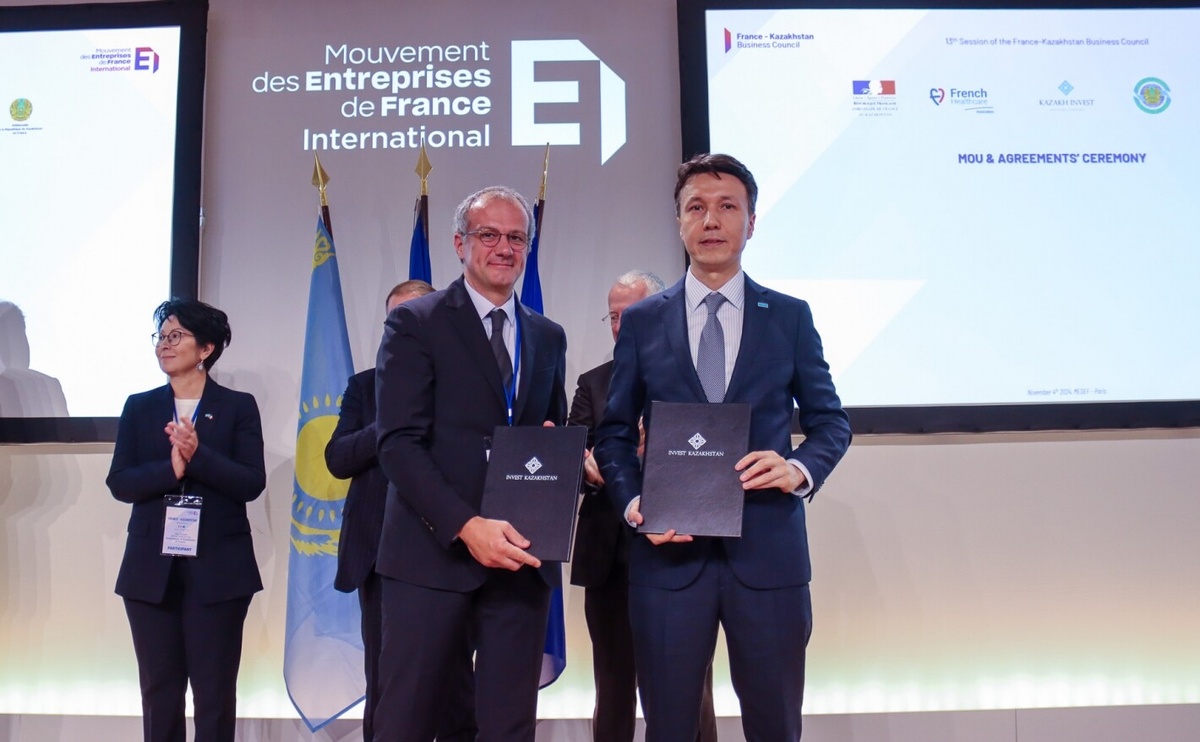    В ноябре 2024 года АО «Национальная атомная компания «Казатомпром» и французская компания Orano Group подписали Меморандум о взаимопонимании и сотрудничестве в сфере образования и подготовки кадров для атомной отрасли. Источник: АО «Национальная атомная компания "Казатомпром".