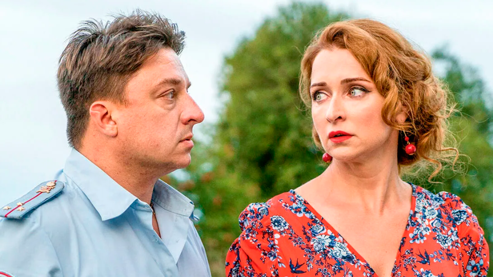 Максим Лагашкин и Екатерина Стулова в сериале "Жуки"