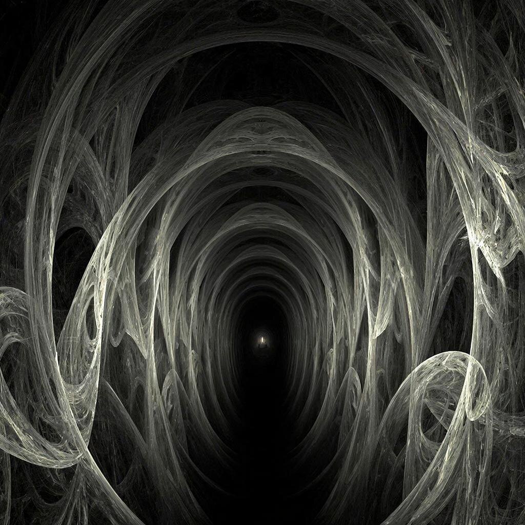 Мрачный, уходящий в бесконечность туннель, где привычная реальность начинает искажаться, ломая законы физики.