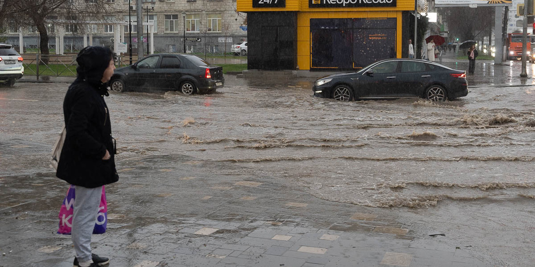 Новый циклон идет на Волгоград после залпового мегаливня
