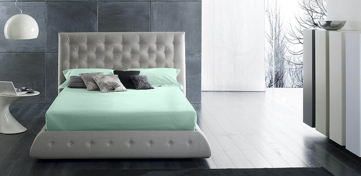 Простыня на резинке Сатин-люкс