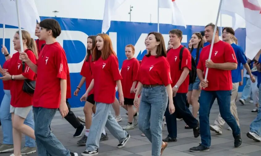 Благовещенцев приглашают пройти «10 тысяч шагов к жизни» вместе со всей страной