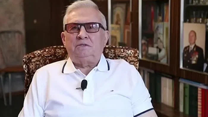 Борис Константинович Ратников. Жить по мере