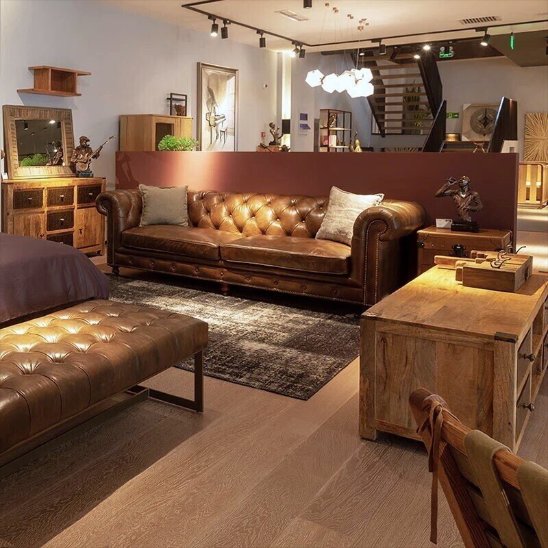 Пример интерьера с диваном Chesterfield