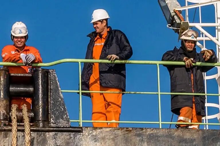    Открытый источник