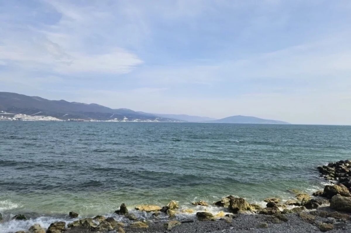    ПВО работает в Новороссийске днем 2 апреля