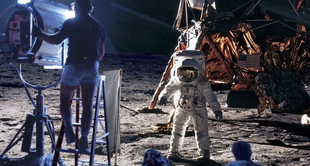 Сенатор Пушков: «США врали про высадку на Луне и врут сейчас» - пора разоблачить голливудскую ложь