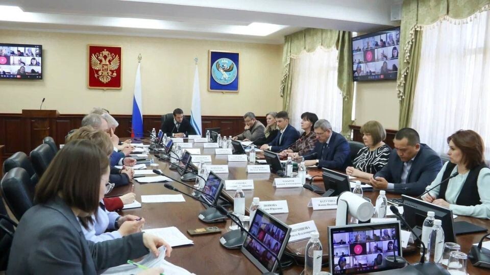    Обсуждение борьбы с теневой занятость в Республике Алтай. Источник: t.me/asprokopyev