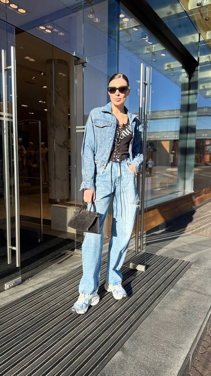 На фото: 
ведущая прогноза погоды на канале НТВ Евгения Неронская