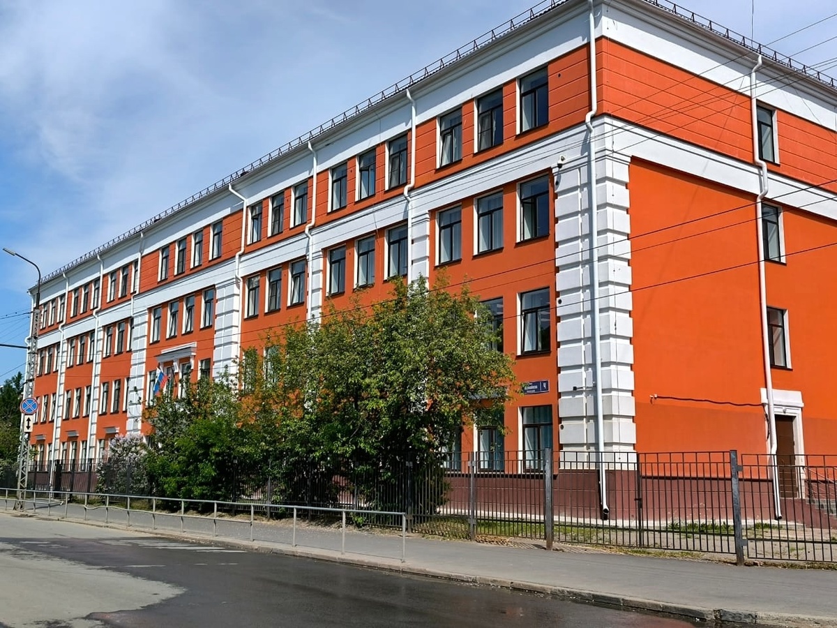    Проект о героях-выпускниках петрозаводской школы №9 участвует в федеральном конкурсе© Мария Голубева