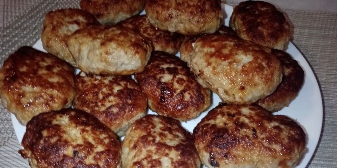 5 продуктов для снижения мочевой кислоты: простые рекомендации людям старше 55 лет