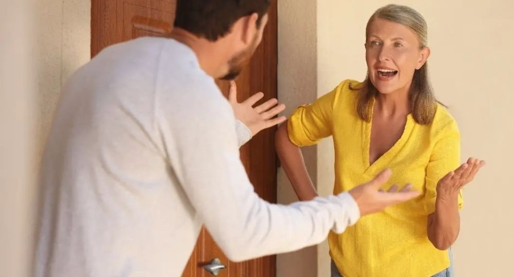 Ремонт без скандалов: как не поссориться с соседями и не получить штраф