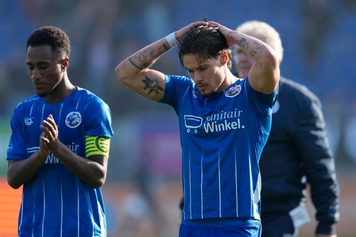 Обложка © Getty Images / Geert van Erven/Soccrates