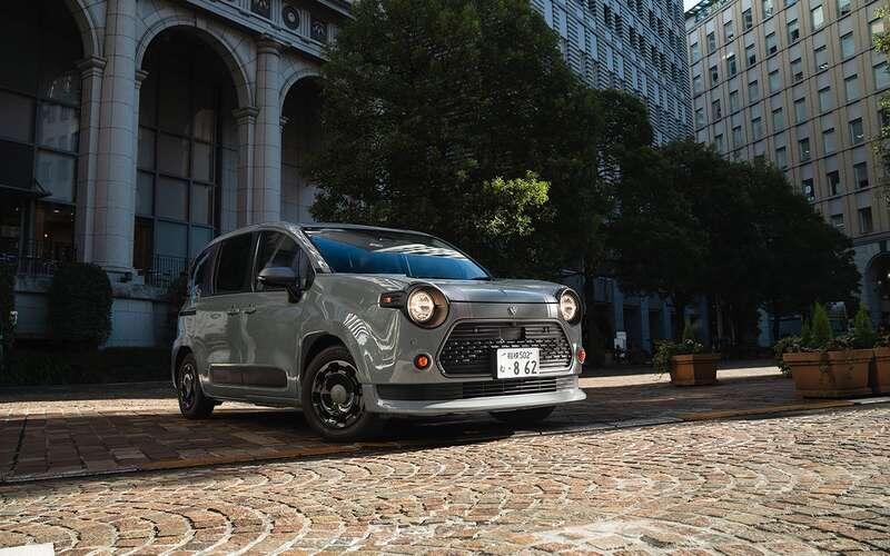 Toyota Sienta📷
