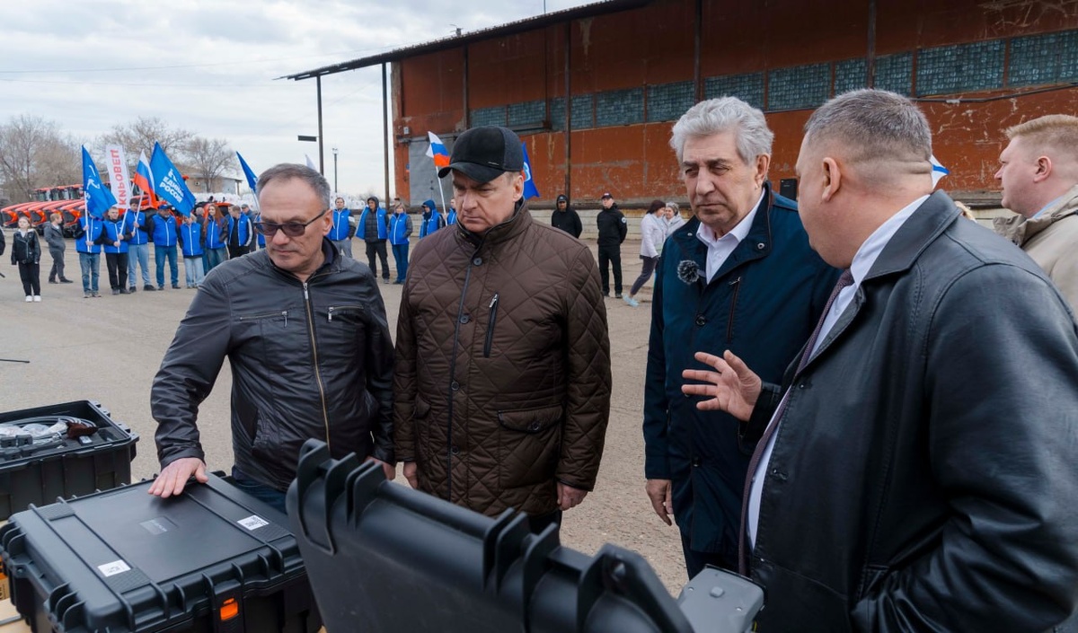    150 единиц оборудования: оренбургские промышленники и предприниматели собрали гумпомощь для участников СВО