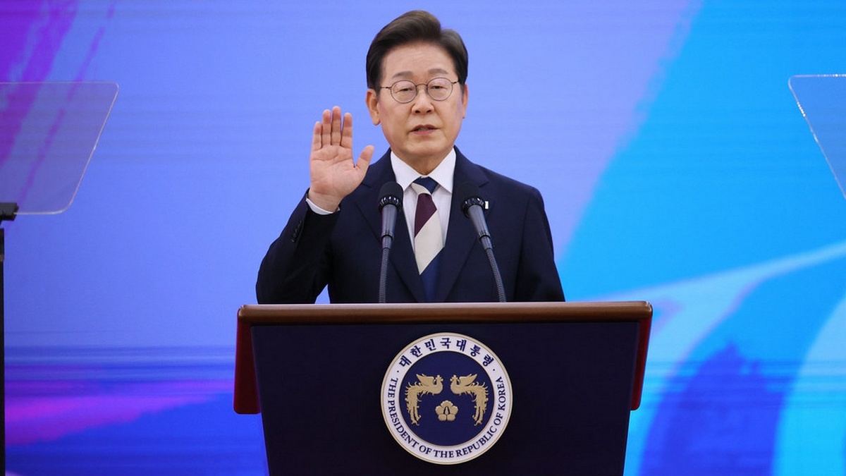    Пока длится СВО, диалог Москвы и Сеула будет заморожен, говорит президент Южной Кореи.