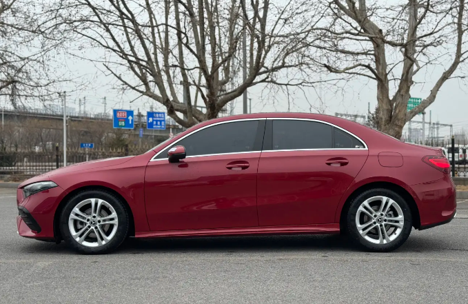 Mercedes-Benz A-Class 2023 за 2,55 млн: пять вопросов перед покупкой седана из Китая
