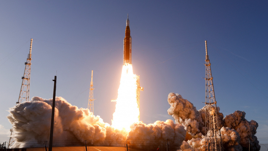    Фото: Reuters/Joe Skipper; 5-tv.ru