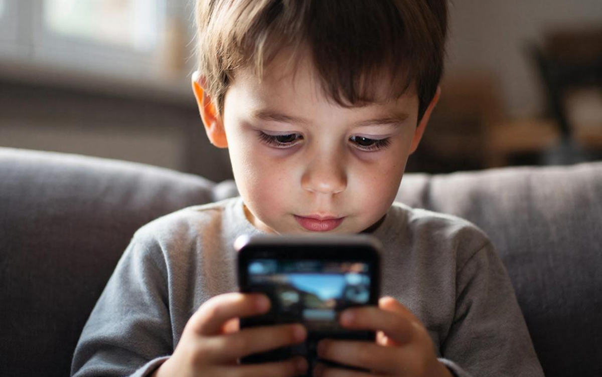    Игры без гаджетов: подборка веселых занятий, чтобы заменить телефон