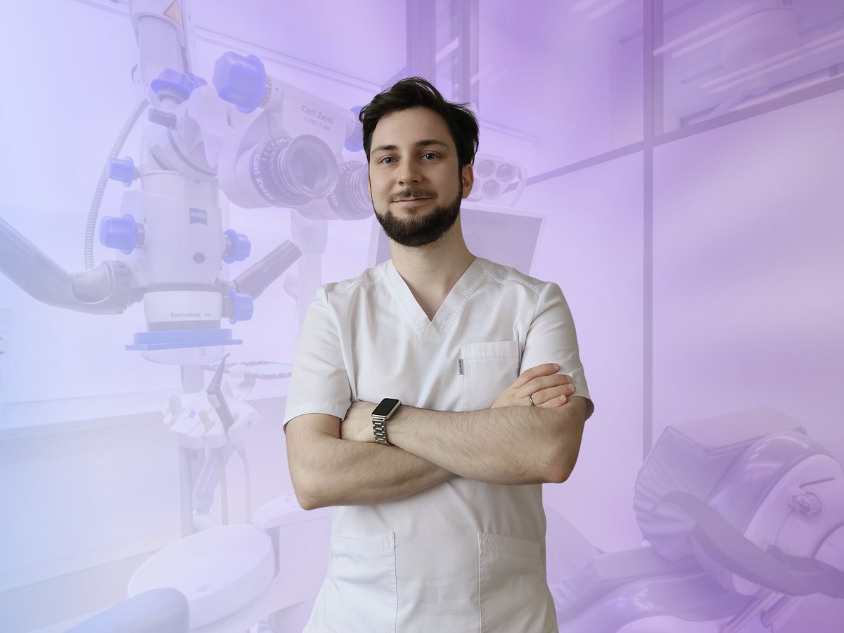 Стоматолог-ортопед клиники "Авантис" Галустян Артем Заренович. Выпускник Московского государственного медико-стоматологического университета им. А.И. Евдокимова (МГМСУ им. А.И. Евдокимова). Окончил клиническую ординатуру на базе Московского областного научно-исследовательского клинического института имени М.Ф. Владимирского (МОНИКИ им. М.Ф. Владимирского) по специальности «стоматология ортопедическая».