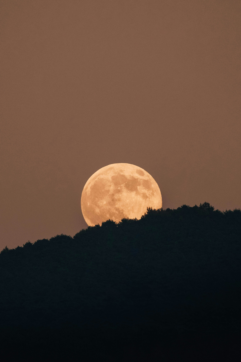    астрологический прогноз на апрель 2026