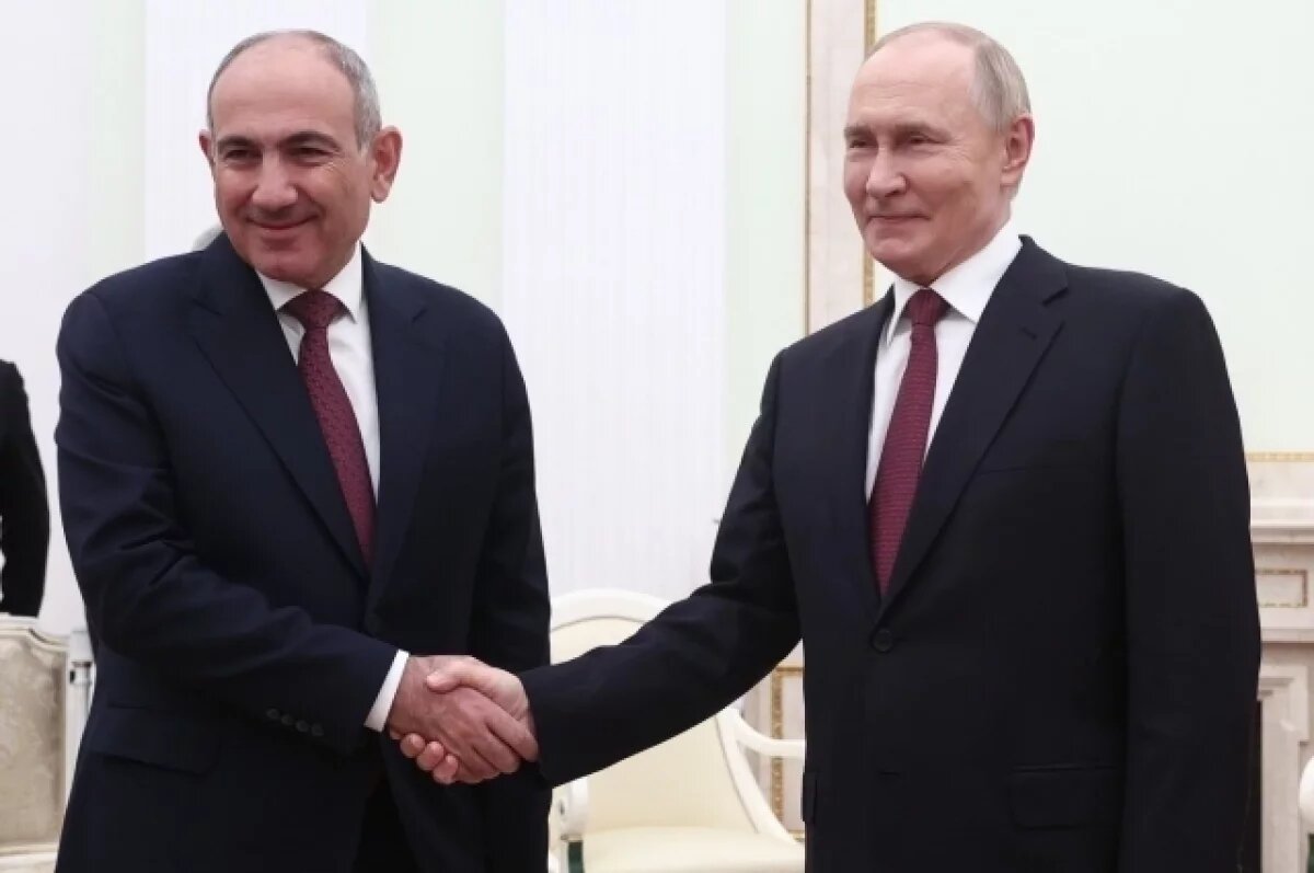    Пашинян: Армения не планирует расторгать договор с РФ об управлении ж/д