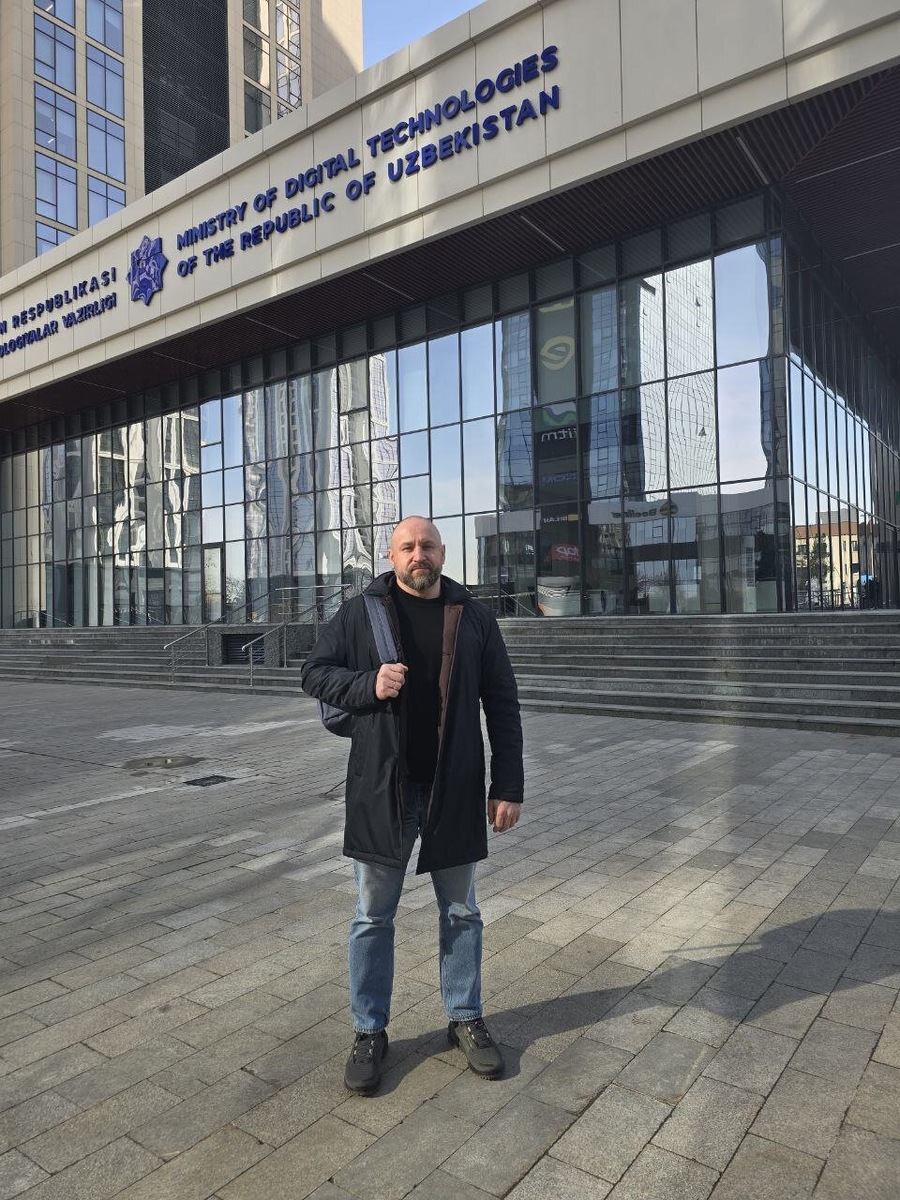   Сергей Кучулин — генеральный директор и основной владелец «АйТи-Баланс» участвовал в бизнес‑миссии «АйТи-Баланс» в Узбекистане, где обсуждались перспективы международного развития компании.