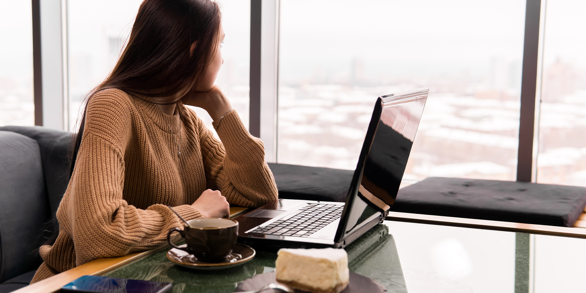 Пауза перед едой позволяет понять, действительно ли есть голод или срабатывает привычка.