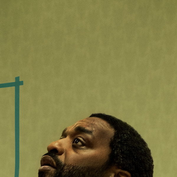     Чиветель Эджиофор и Рената Реинсве исследуют «Закулисье реальности»