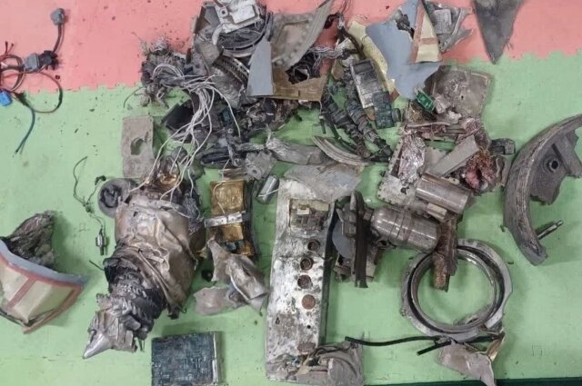    Обломки JASSM Фото: Социальные сети/ ParsToday