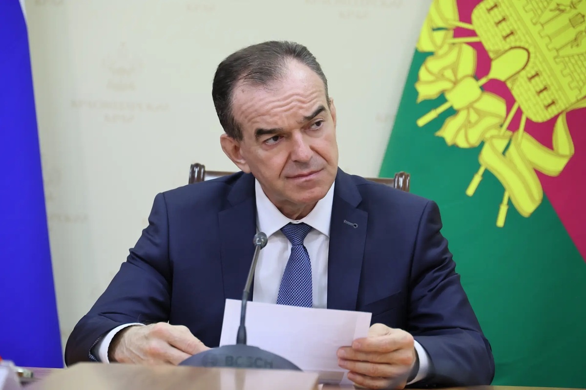 Глава Кубани Кондратьев провел прием граждан.  Фото: Фото: предоставлено пресс-службой администрации Краснодарского края