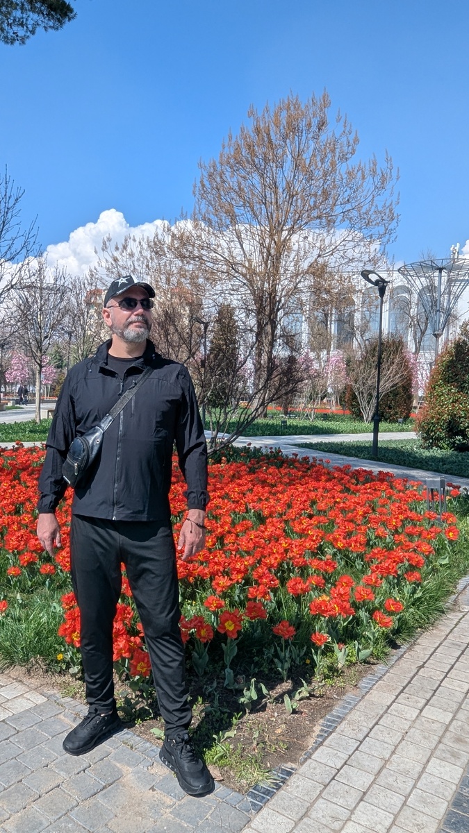 В парке имени Ахмада Дониша