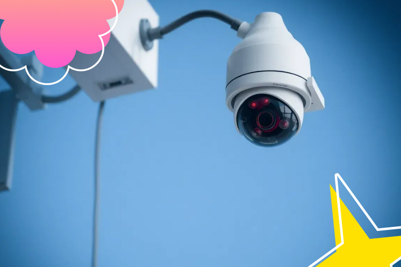 Контроль во вред: психолог рассказала, как на сотрудников влияет слежка за ними