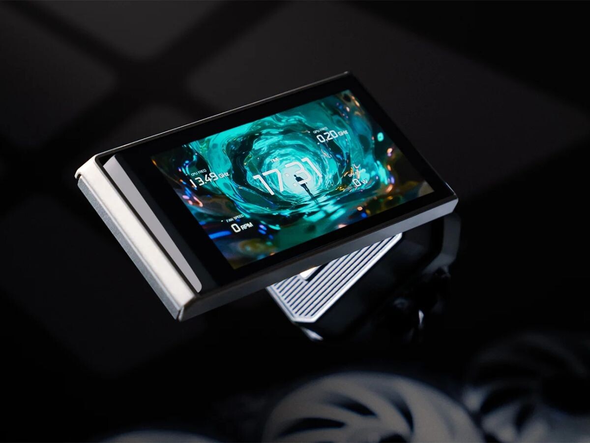    DeepCool выпустила СЖО с большим настраиваемым экраном