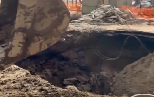     Прокуратура начала проверку после провала грунта в Железногорске