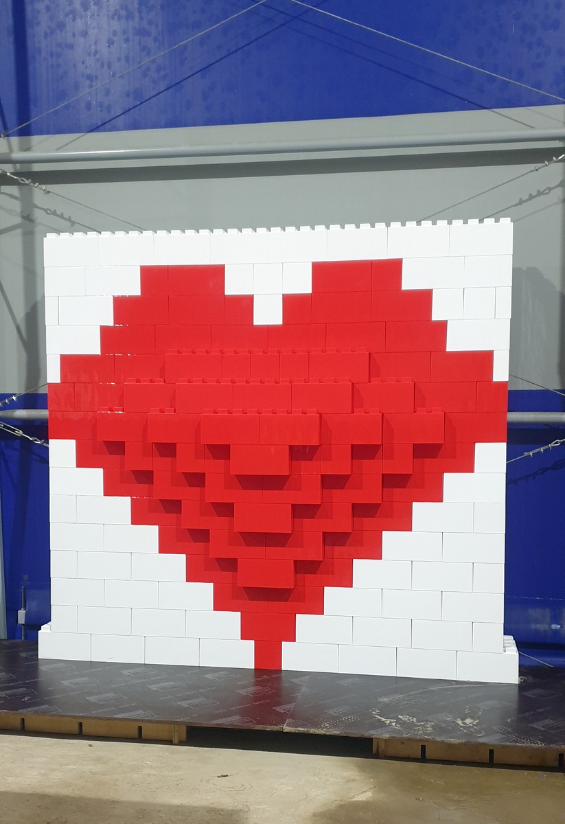 инсталляция  Сердце 