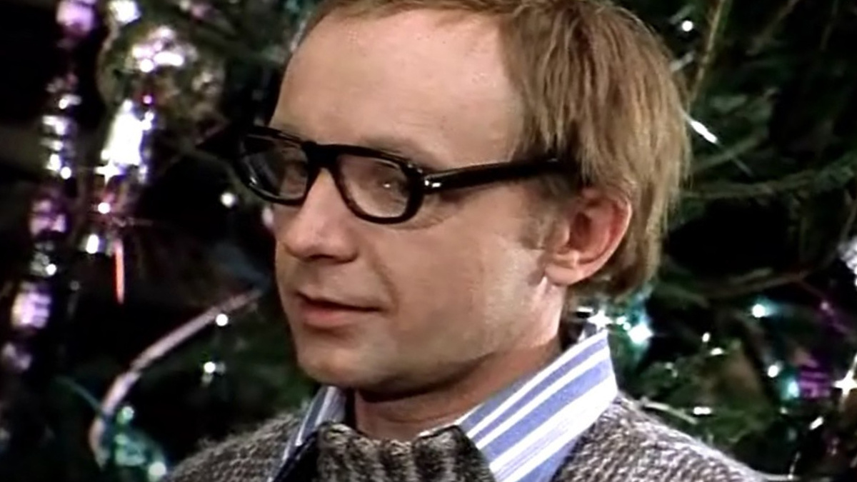 Женя Лукашин. Кадр из к/ф "Ирония судьбы или с легким паром!" GoldКино