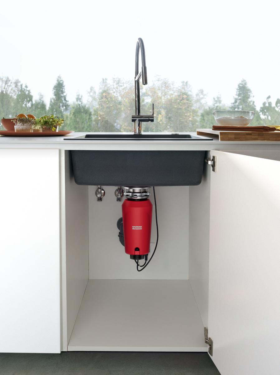 Измельчитель Franke Slim 100, установленный под мойку