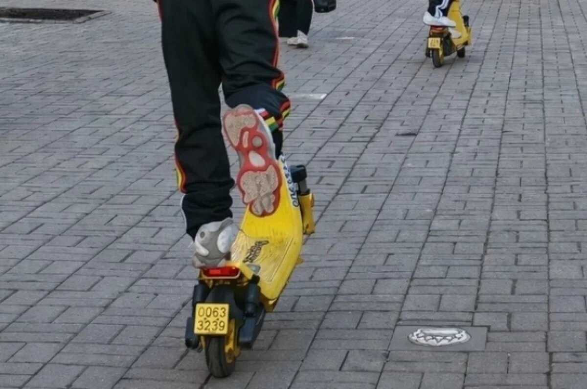    Самокатчик из Ярославля отсудил компенсацию у госучреждения после ДТП