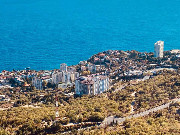 Два Крыма одного рынка: почему земля на ЮБК и в степи — это разные миры для инвестора