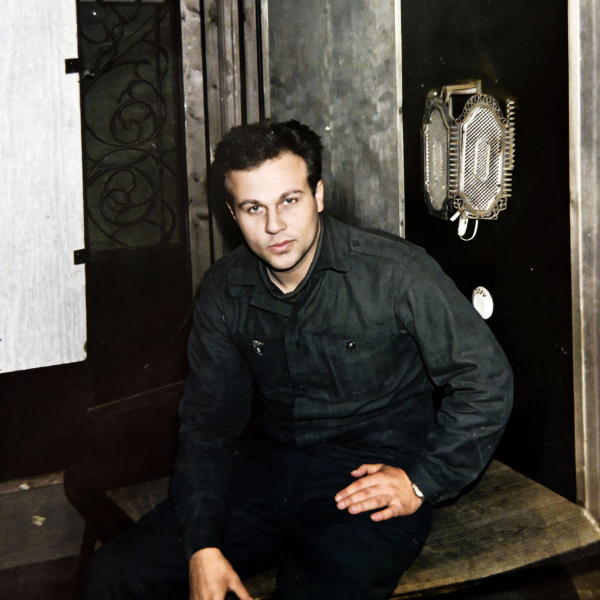 Фото автора. Изображение улучшено и раскрашено нейросетью 