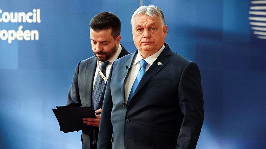 Орбан назвал отмену санкций против России единственным выходом из энергокризиса