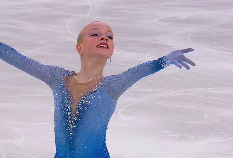    Отец Елены Костылевой высказался о реакции дочери на критику в соцсетях