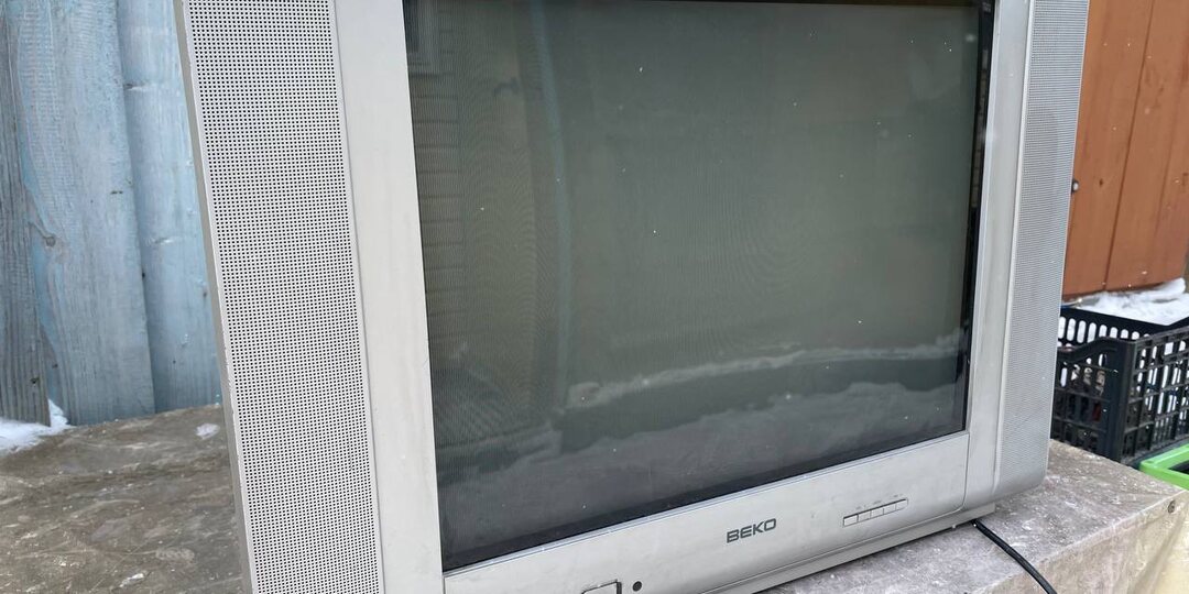 Телевизор на разбор за 10 рублей! Такое у меня впервые!