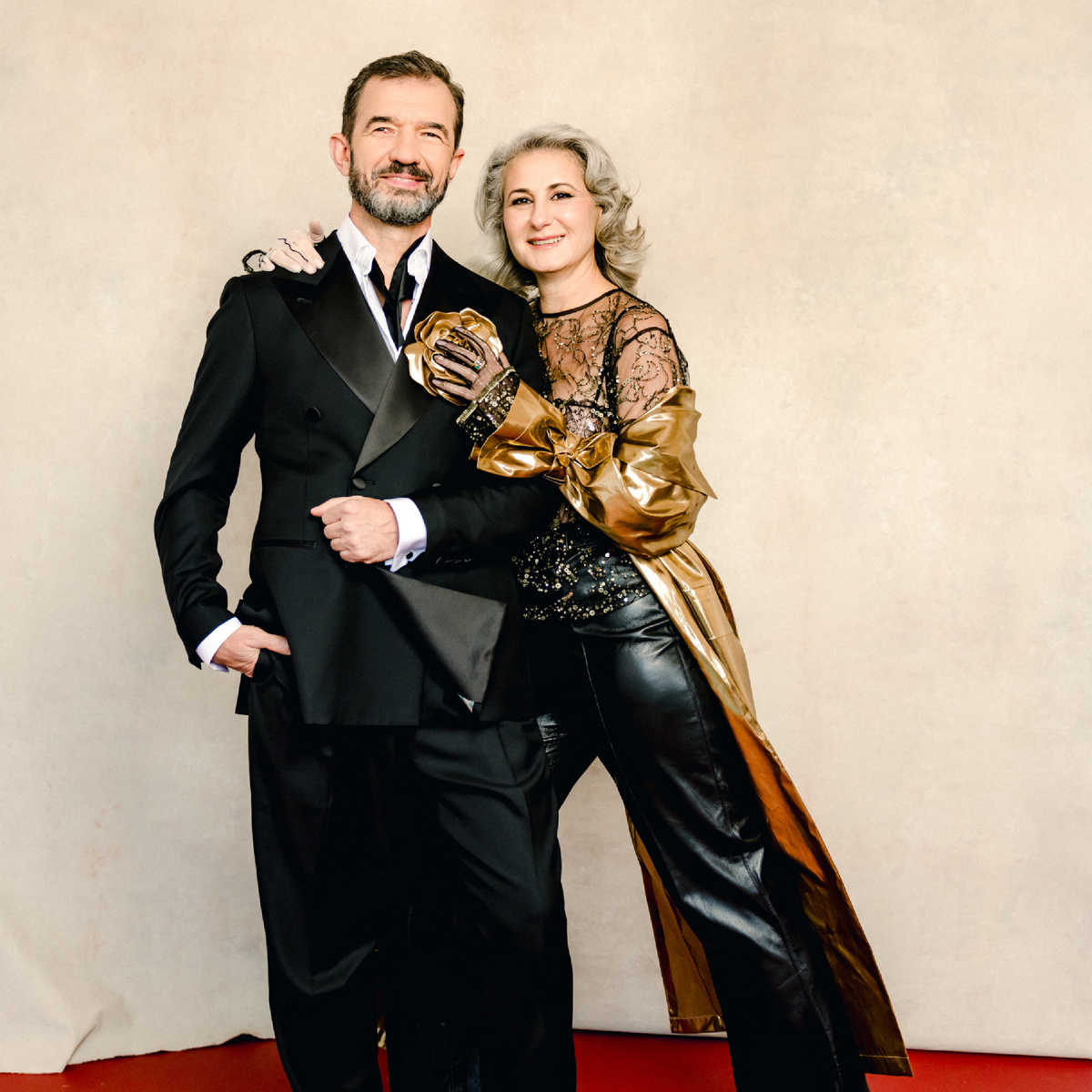 Станислав Сидоров и Хестанова Тамара — авторы и преподаватели курса «Практическая акупунктура» со стажем более 27 лет в лечении иглами.